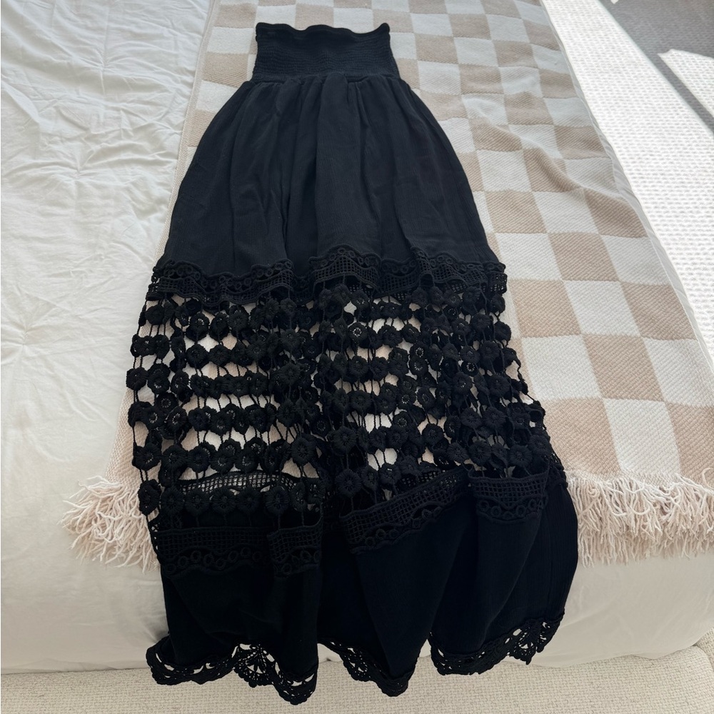 Black Ribbed Knit Maxi Dress - Picture 2 of 3